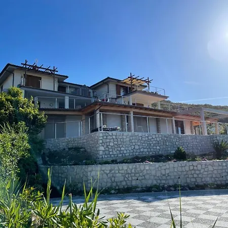 Punta Dei Barbari