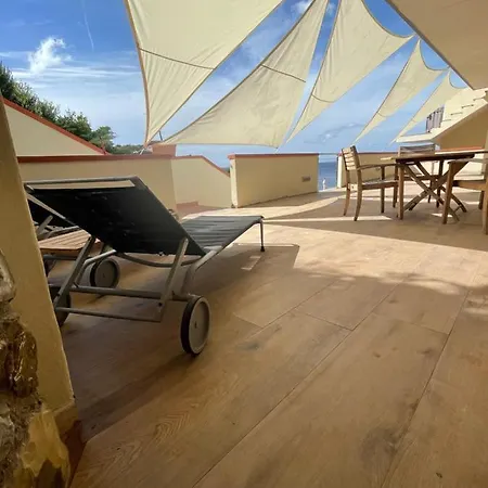 Punta Dei Barbari #maestrale #libeccio #tramontana Appartement Cavo