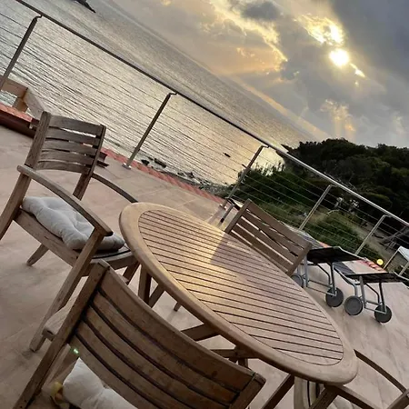 Punta Dei Barbari #maestrale #libeccio #tramontana Appartement Cavo