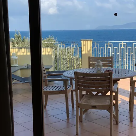 Punta Dei Barbari #maestrale #libeccio #tramontana Appartement Cavo